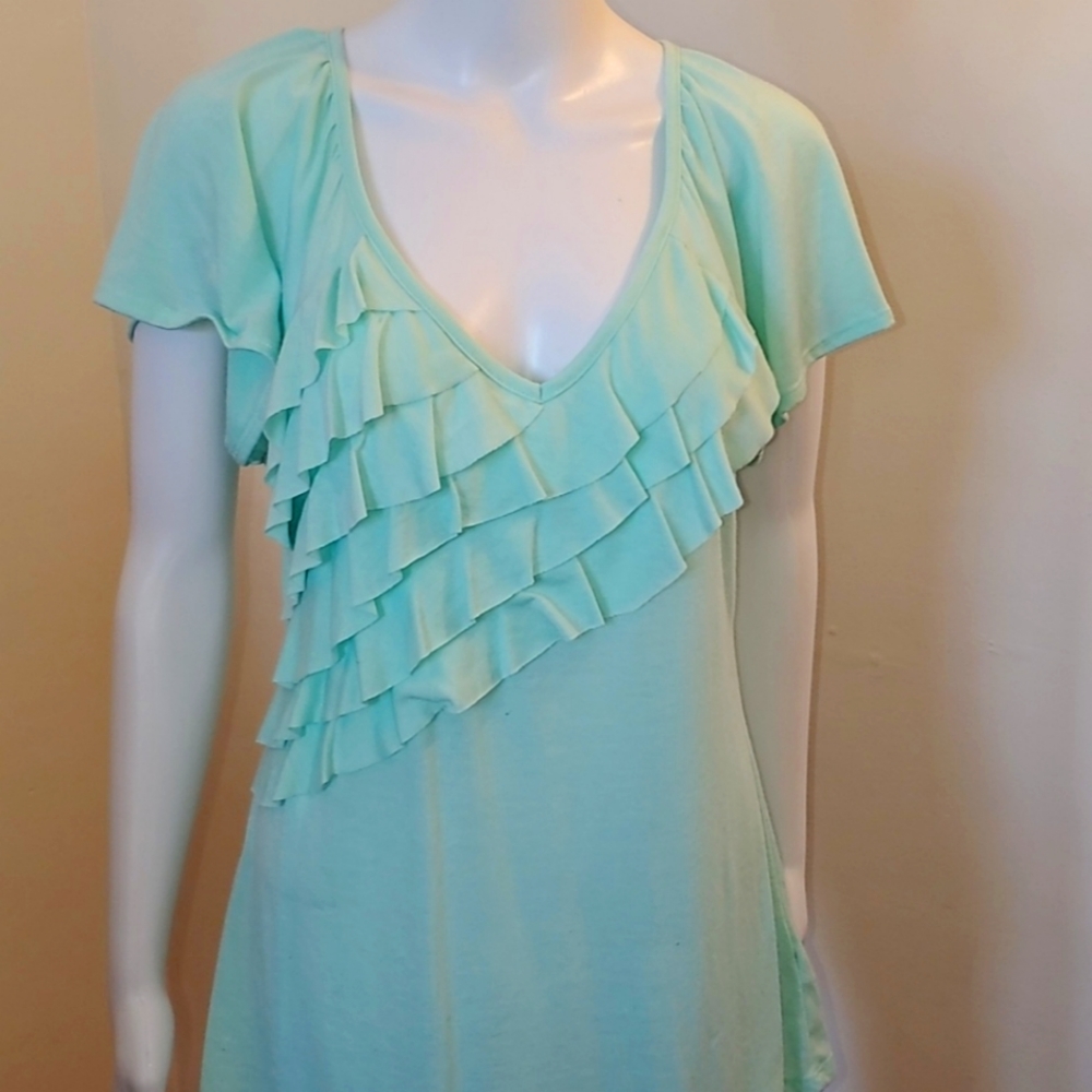 Tee, Maurices, NWOT.